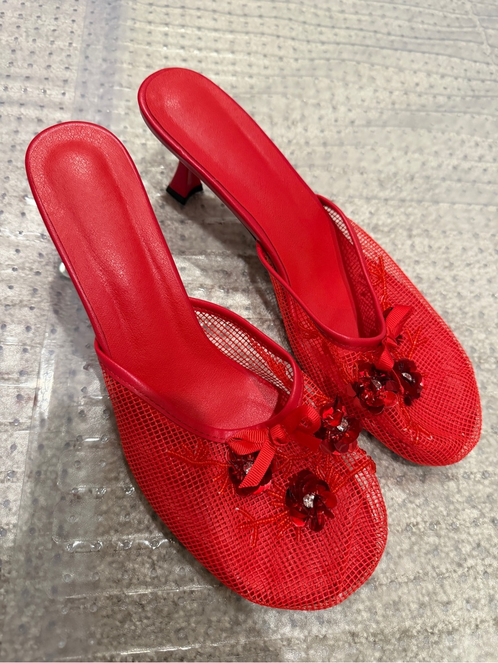 Red Women's Mesh Slide Heels with Floral Embellishments brand new size 9